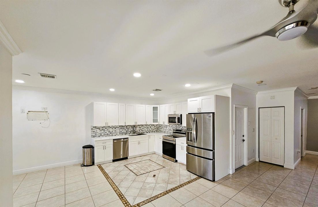 213 TALIA CIR, PALM SPRINGS