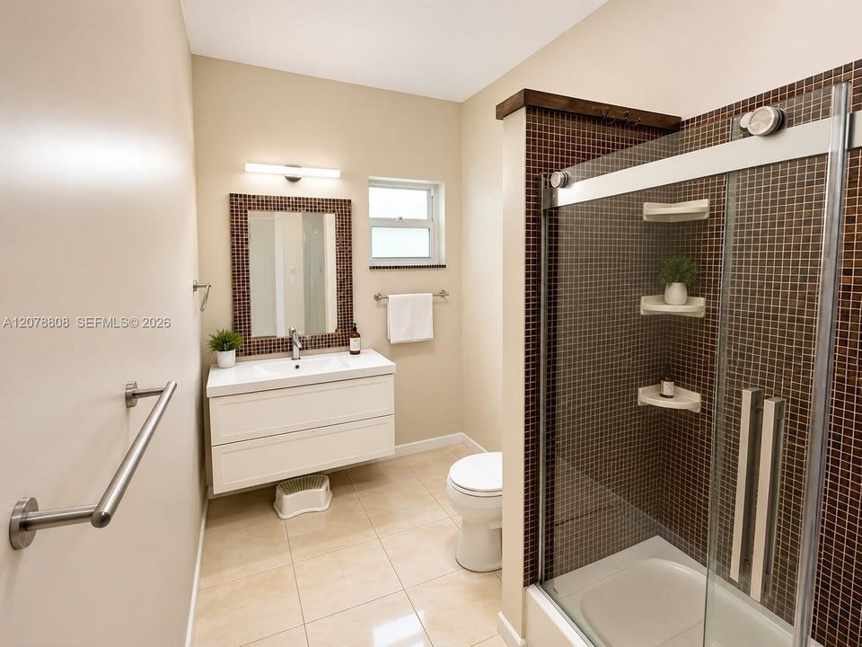 For Rent: $4,950 (3 beds, 2 baths, 1645 Square Feet)