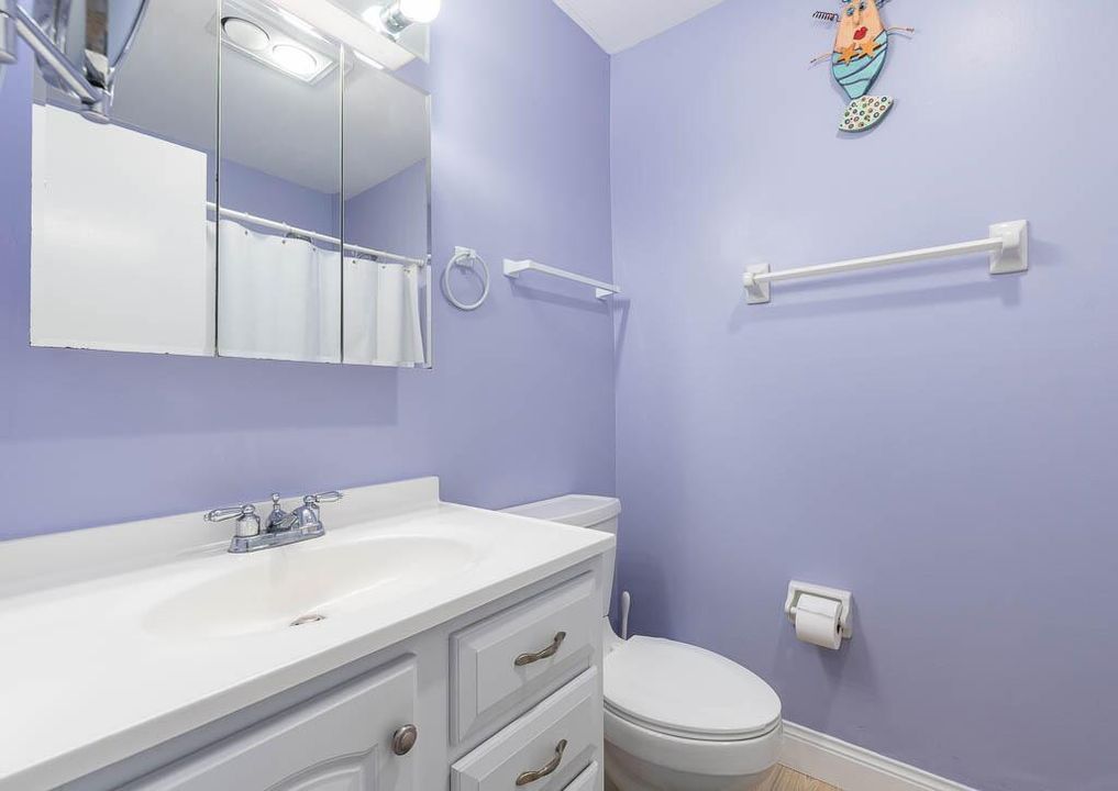 20260823-2381 Shady Lane #B-0007