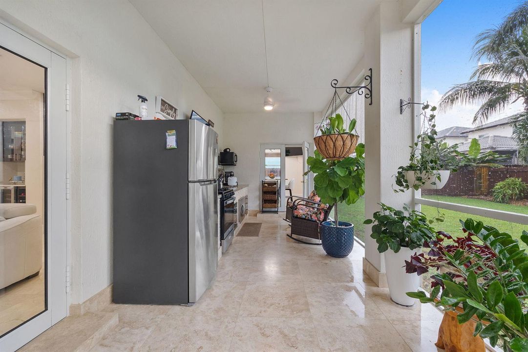 12-web-or-mls-577A4220