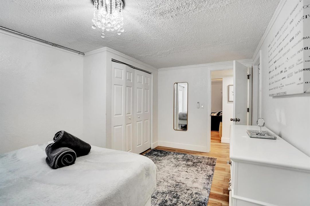 Bedroom LL