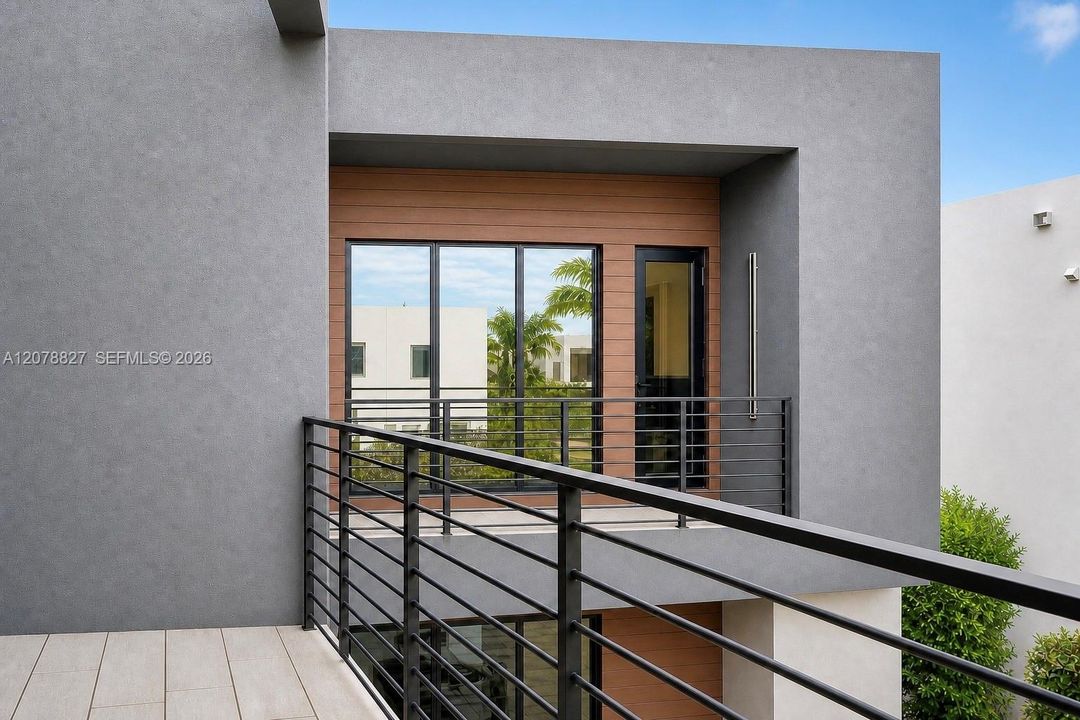 En Renta: $8,800 (5 camas, 5 baños, 3690 Pies cuadrados)