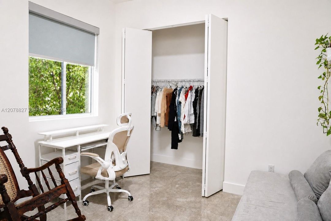 En Renta: $8,800 (5 camas, 5 baños, 3690 Pies cuadrados)