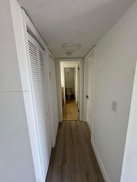 For Rent: $2,495 (1 beds, 1 baths, 850 Square Feet)