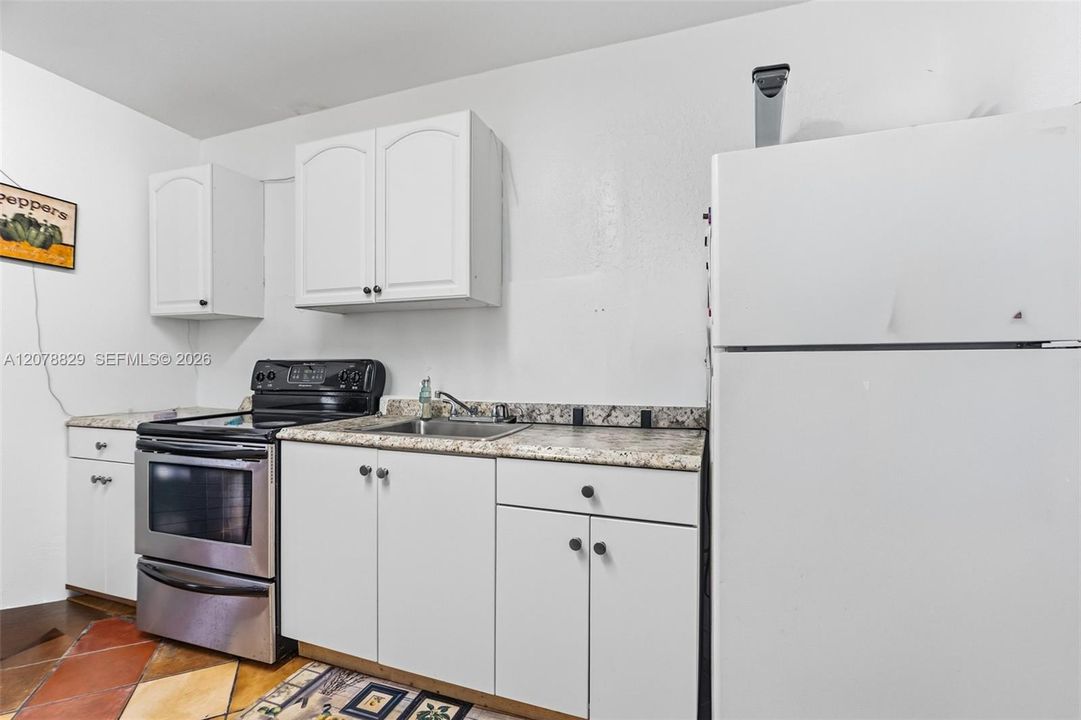 En Venta: $950,000 (5 camas, 4 baños, 2980 Pies cuadrados)