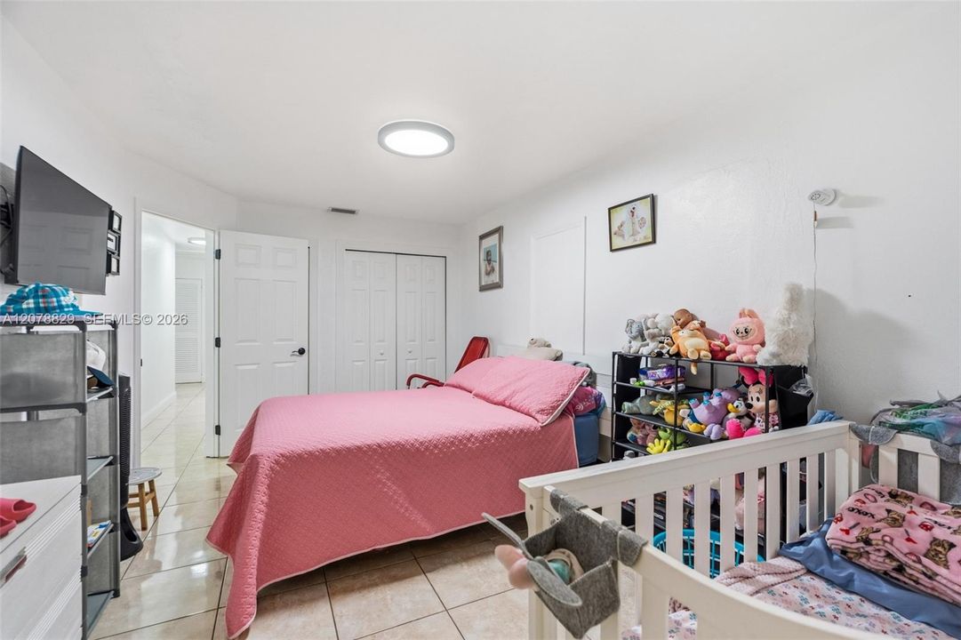 En Venta: $950,000 (5 camas, 4 baños, 2980 Pies cuadrados)