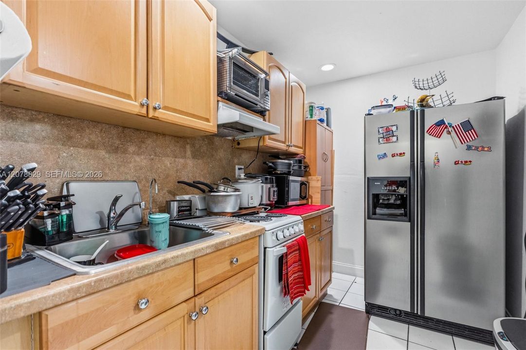 En Venta: $950,000 (5 camas, 4 baños, 2980 Pies cuadrados)