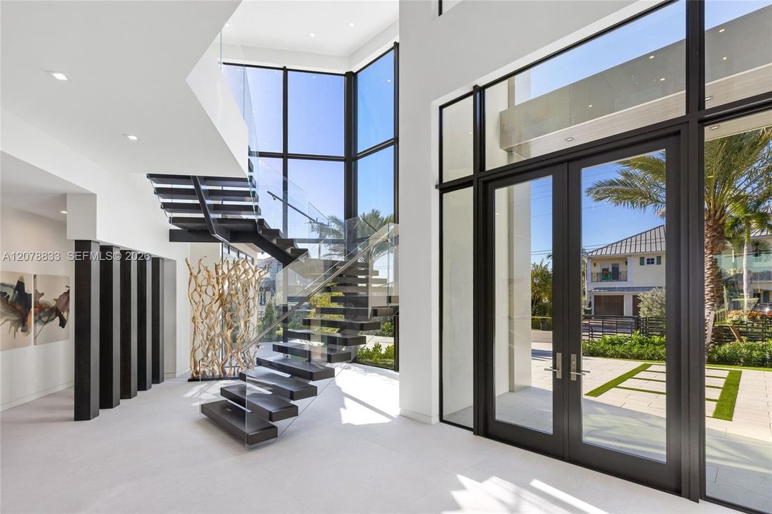 For Sale: $18,500,000 (6 beds, 6 baths, 11496 Square Feet)