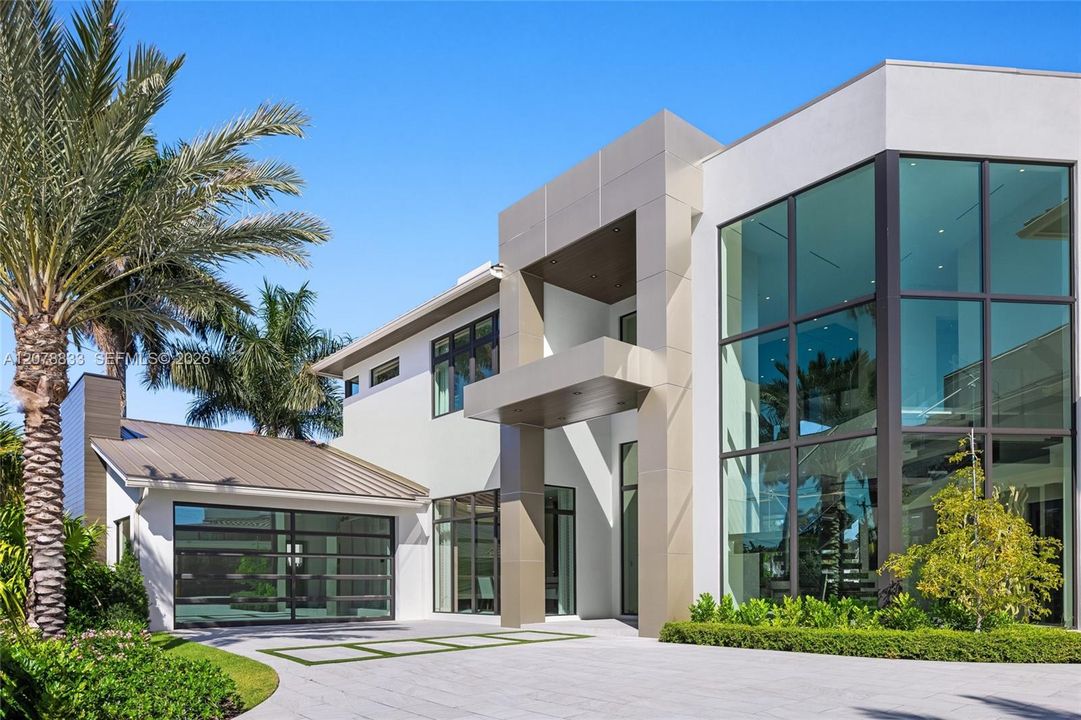 For Sale: $18,500,000 (6 beds, 6 baths, 11496 Square Feet)