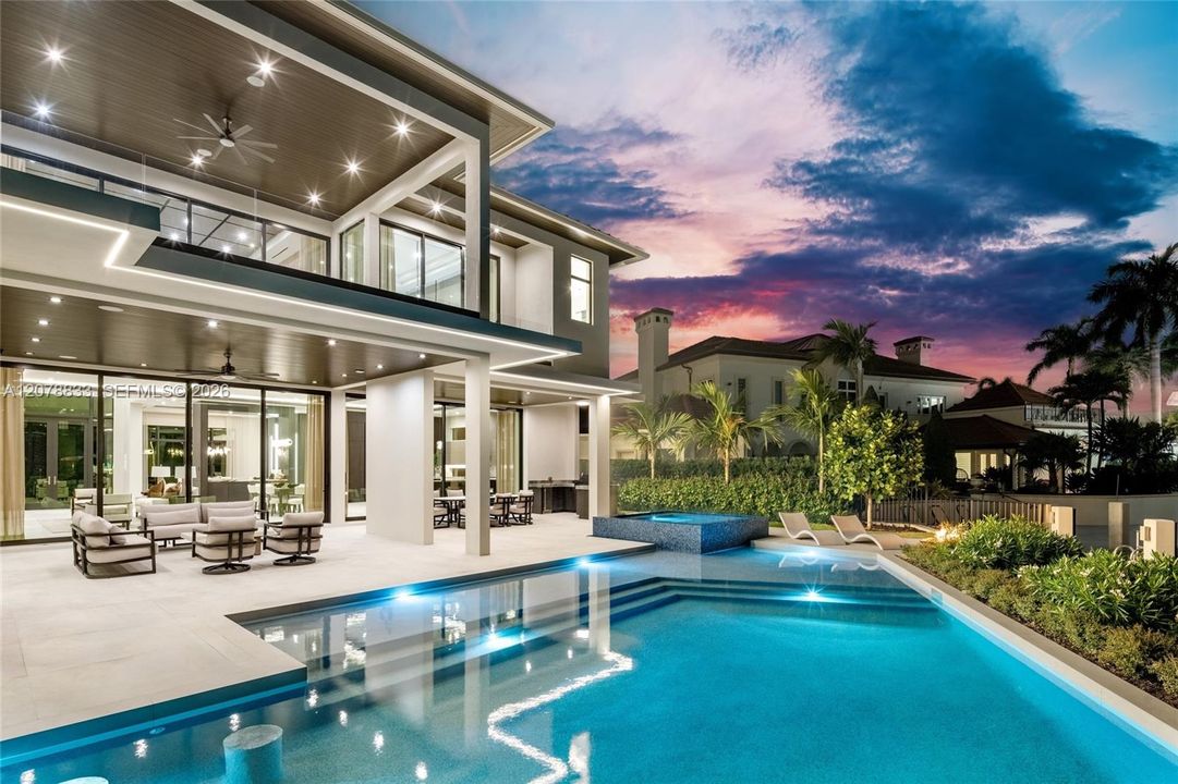 For Sale: $18,500,000 (6 beds, 6 baths, 11496 Square Feet)