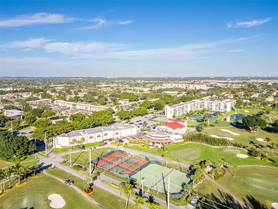 En Venta: $219,900 (2 camas, 2 baños, 1170 Pies cuadrados)