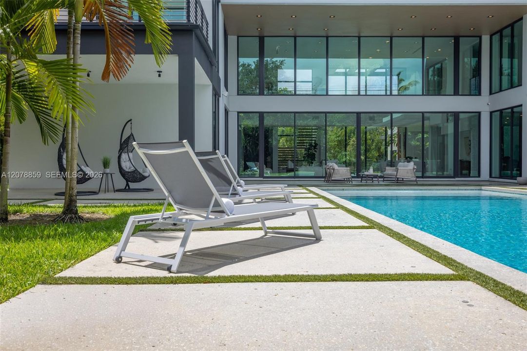 Resort Style Pool