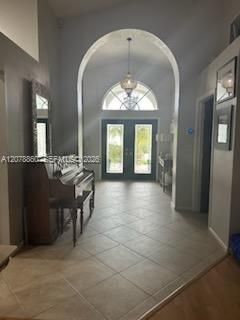 En Venta: $565,000 (3 camas, 2 baños, 1929 Pies cuadrados)