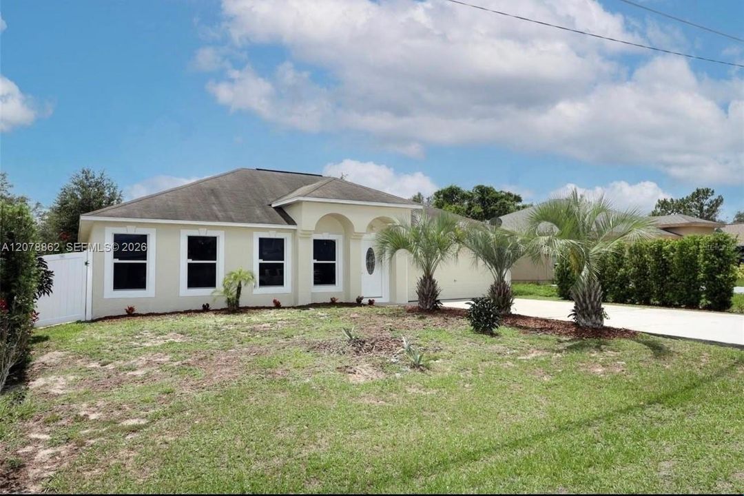 En Venta: $349,900 (4 camas, 2 baños, 0 Pies cuadrados)