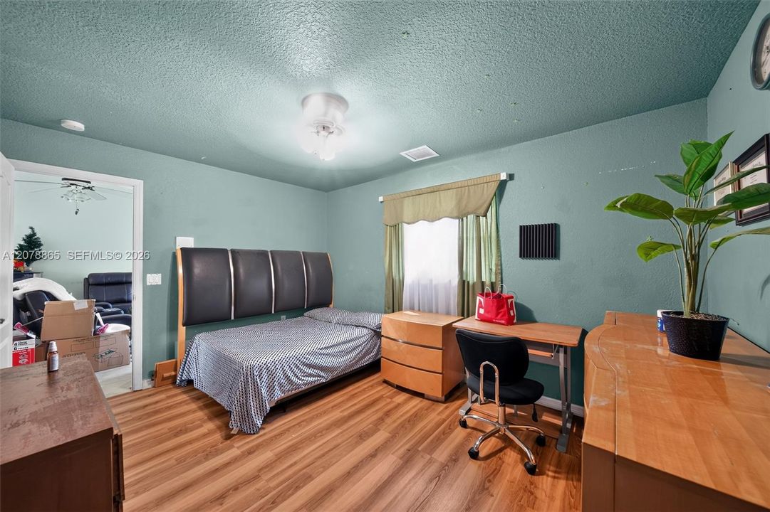 En Venta: $610,000 (4 camas, 3 baños, 0 Pies cuadrados)