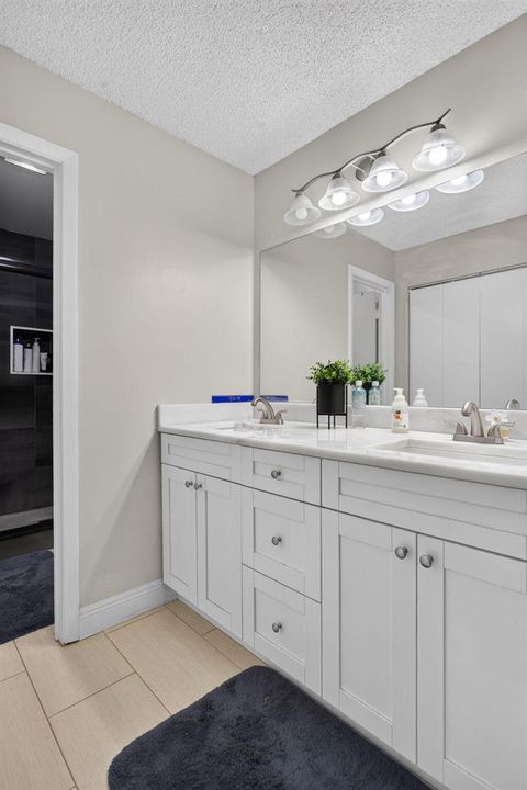 27-web-or-mls-4111-4697