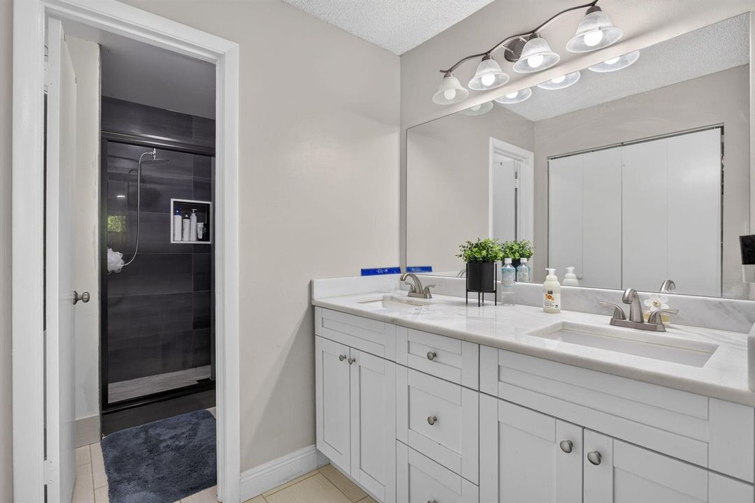 26-web-or-mls-4111-4693