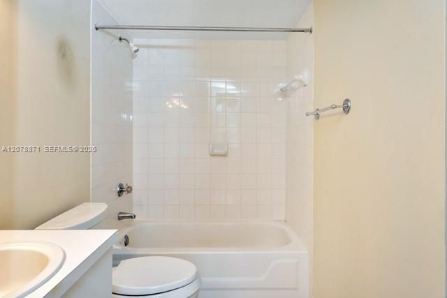 For Rent: $1,650 (1 beds, 1 baths, 688 Square Feet)