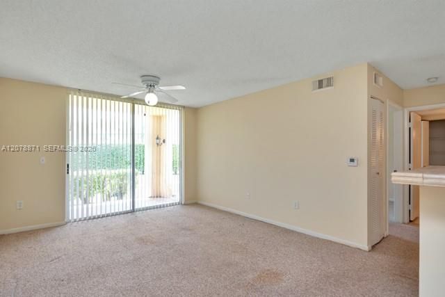 For Rent: $1,650 (1 beds, 1 baths, 688 Square Feet)