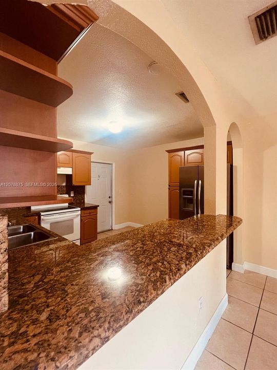 En Venta: $675,000 (0 camas, 0 baños, 2228 Pies cuadrados)