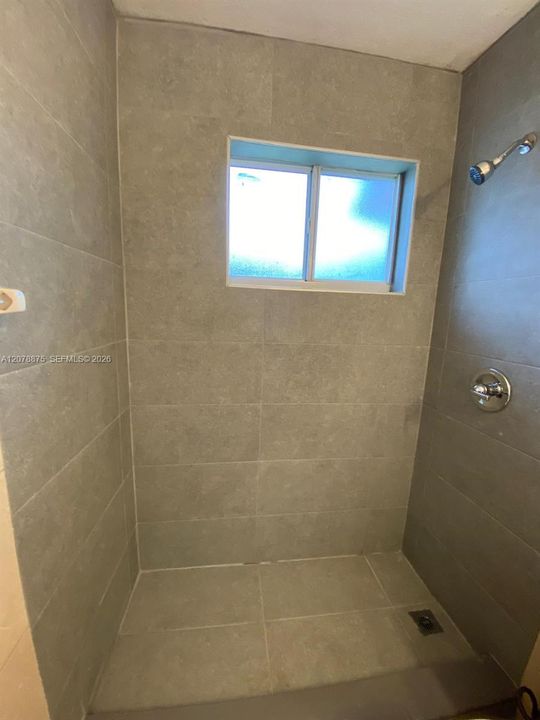 En Venta: $675,000 (0 camas, 0 baños, 2228 Pies cuadrados)