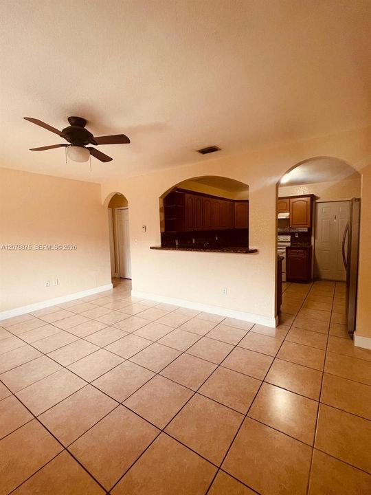 En Venta: $675,000 (0 camas, 0 baños, 2228 Pies cuadrados)
