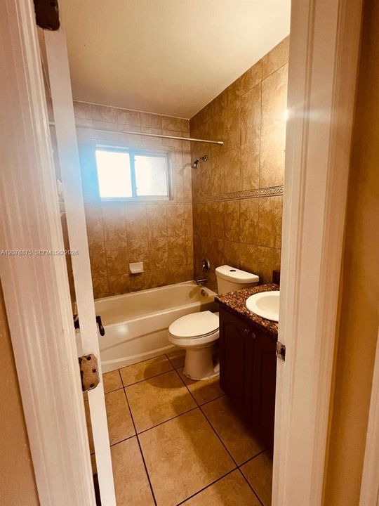 En Venta: $675,000 (0 camas, 0 baños, 2228 Pies cuadrados)