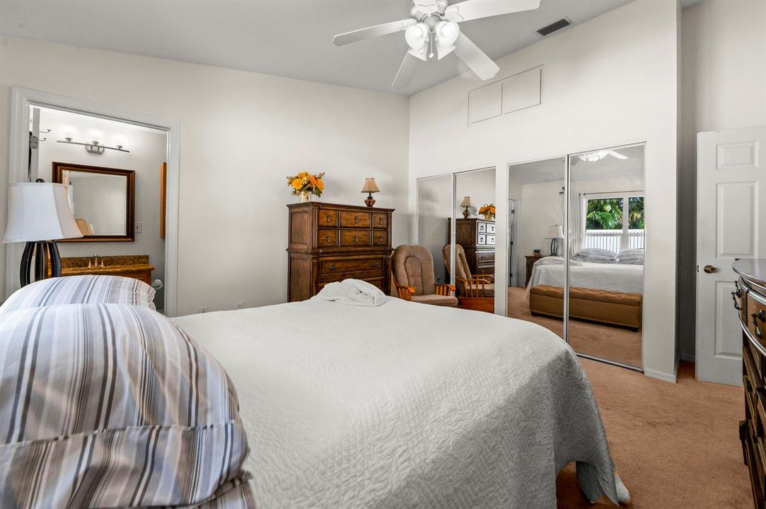 18 Bedroom 02