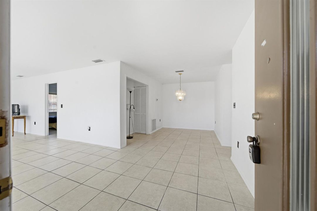 07-Foyer