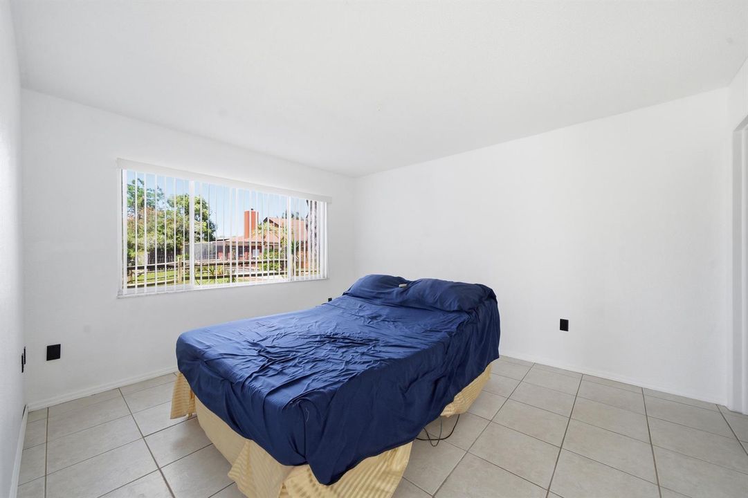 24-Primary Bedroom