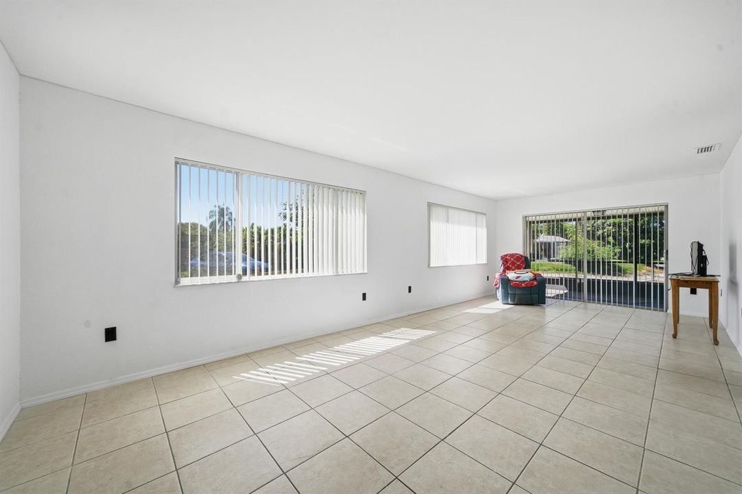 11-Great Room
