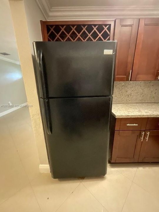En Renta: $2,495 (3 camas, 2 baños, 1145 Pies cuadrados)