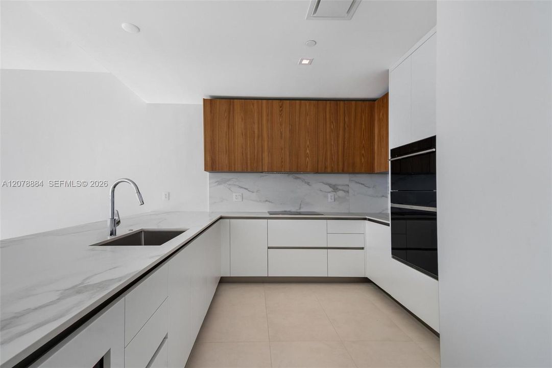 En Renta: $16,800 (3 camas, 4 baños, 2823 Pies cuadrados)