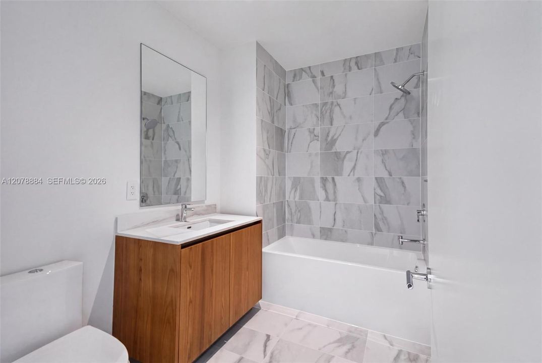 En Renta: $16,800 (3 camas, 4 baños, 2823 Pies cuadrados)