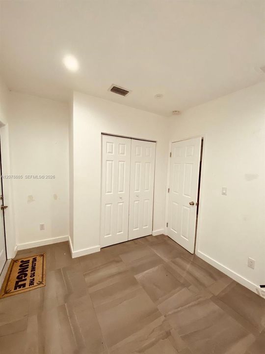 En Venta: $400,000 (0 camas, 0 baños, 936 Pies cuadrados)