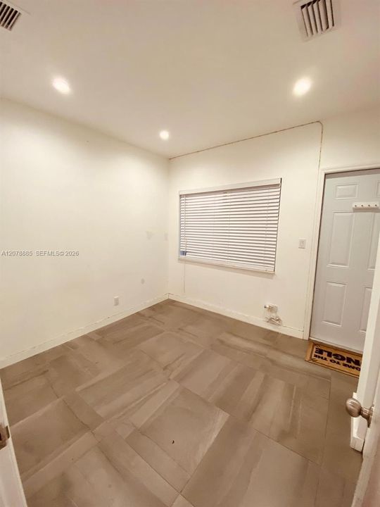 En Venta: $400,000 (0 camas, 0 baños, 936 Pies cuadrados)
