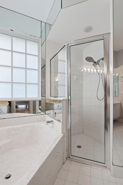 Primary En Suite
