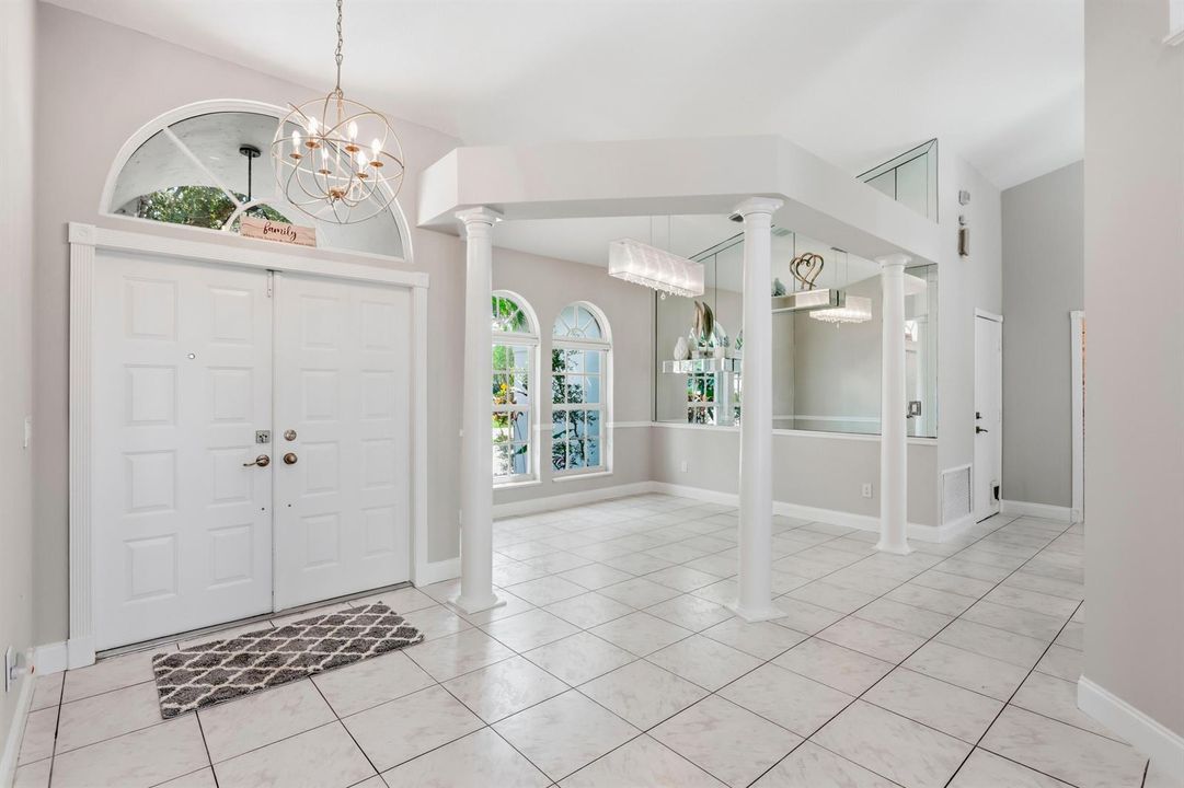 Formal Dining