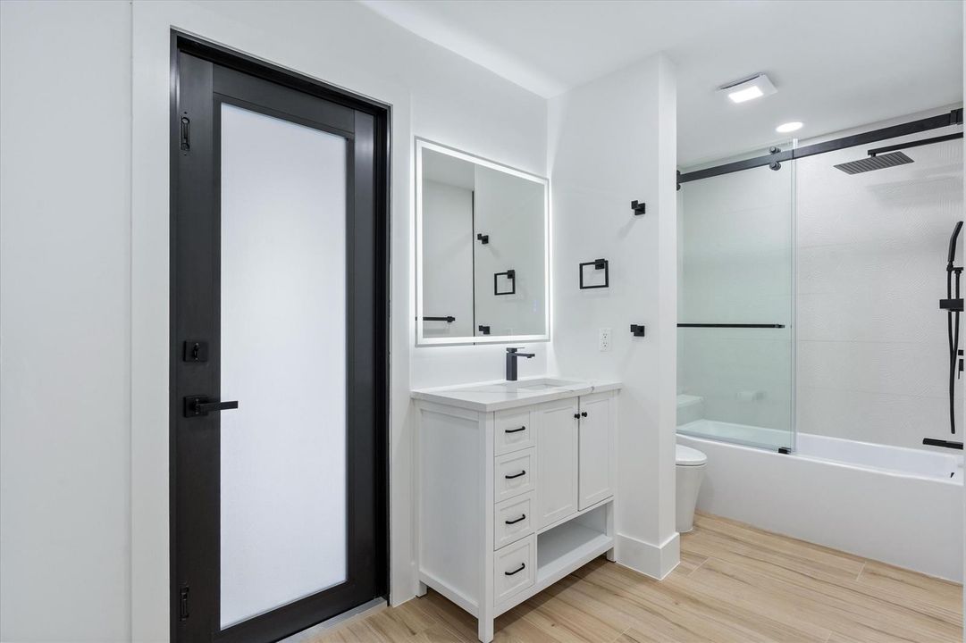 24-10 Alnwick Road PBG, FL-106