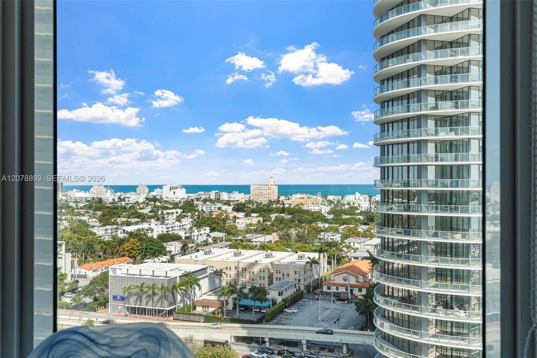 For Rent: $7,950 (2 beds, 2 baths, 1210 Square Feet)