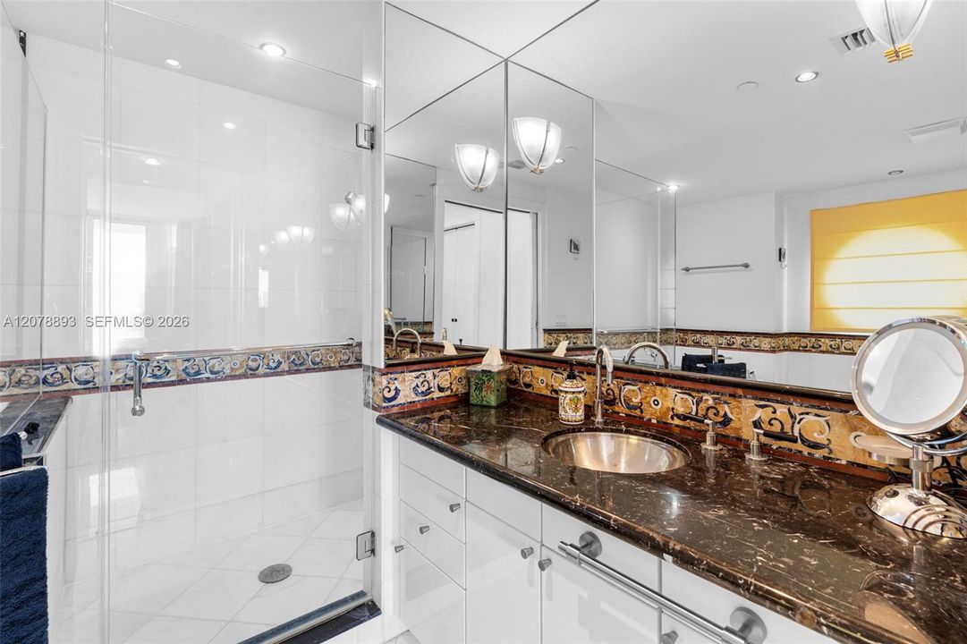 For Rent: $7,950 (2 beds, 2 baths, 1210 Square Feet)