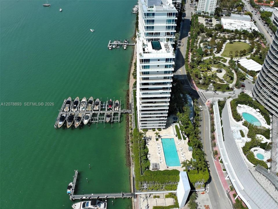 For Rent: $7,950 (2 beds, 2 baths, 1210 Square Feet)