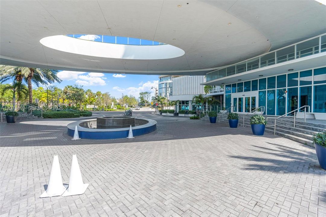For Rent: $7,950 (2 beds, 2 baths, 1210 Square Feet)
