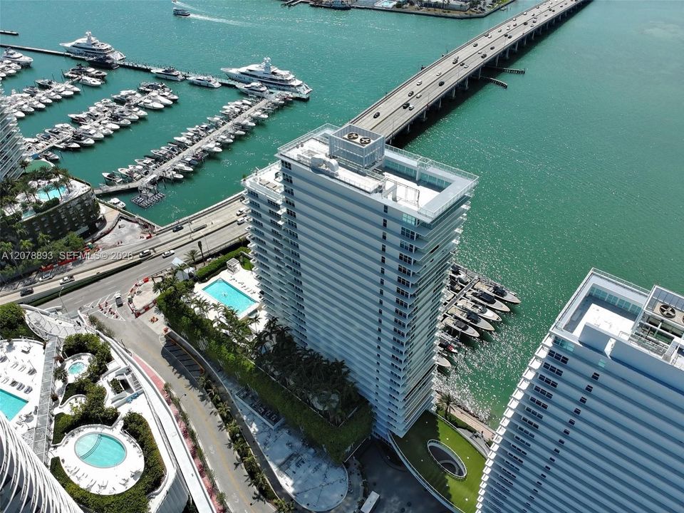 For Rent: $7,950 (2 beds, 2 baths, 1210 Square Feet)
