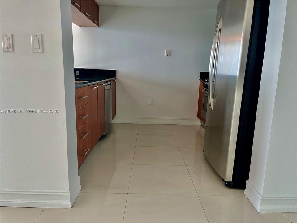 En Venta: $590,000 (2 camas, 2 baños, 1144 Pies cuadrados)