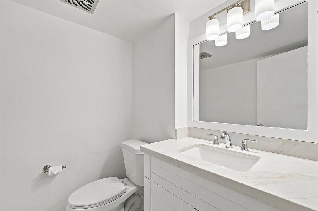 40_bathroom