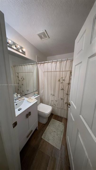 En Renta: $6,500 (3 camas, 3 baños, 2287 Pies cuadrados)