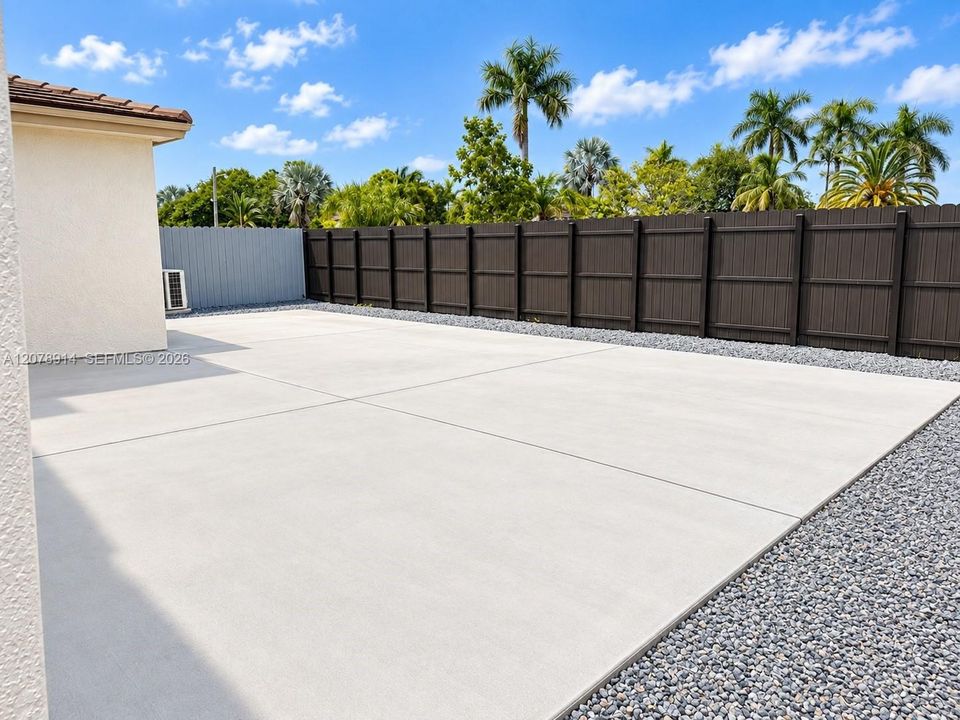 For Rent: $4,200 (4 beds, 3 baths, 3094 Square Feet)