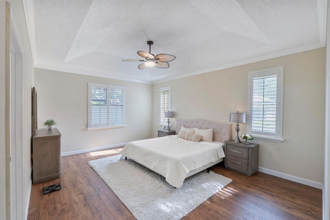 5877 NW 73rd Ct_029
