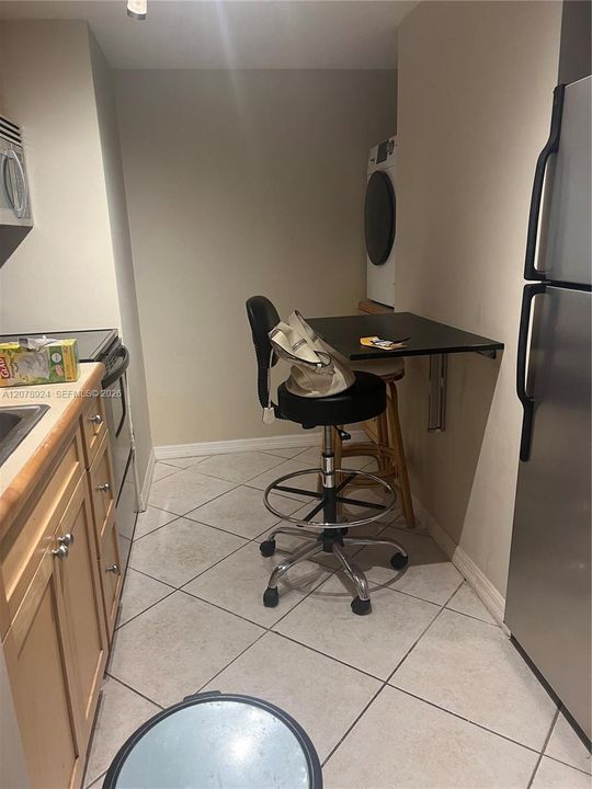 For Rent: $1,850 (0 beds, 1 baths, 482 Square Feet)